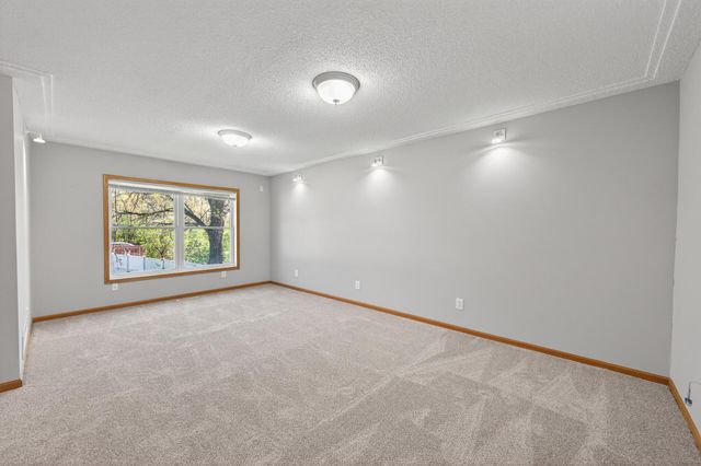 12225 Grouse Street NW, Coon Rapids, MN 55448