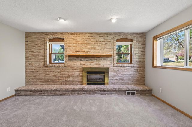 12225 Grouse Street NW, Coon Rapids, MN 55448