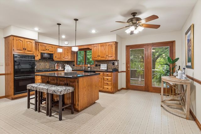 1361 Sussex Road, Naperville, IL 60540