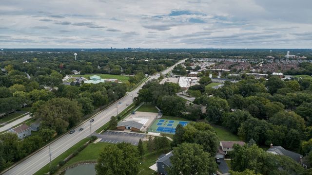 1361 Sussex Road, Naperville, IL 60540