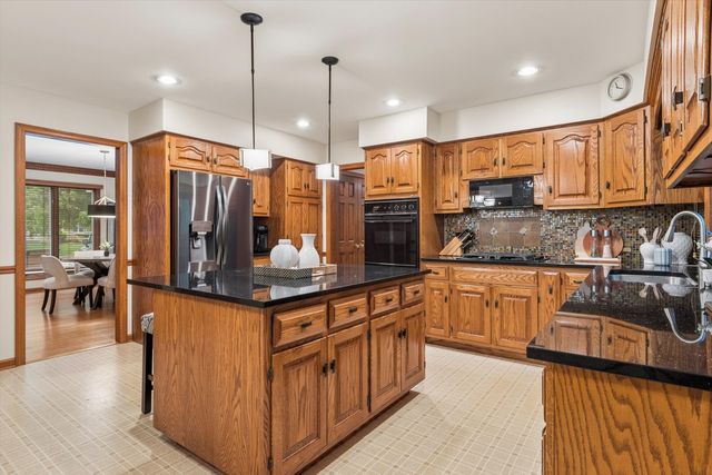 1361 Sussex Road, Naperville, IL 60540