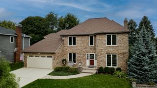 1361 Sussex Road, Naperville, IL 60540