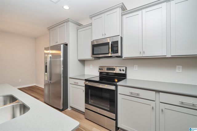 140 FLINTLOCK WAY, New Market, AL 35761