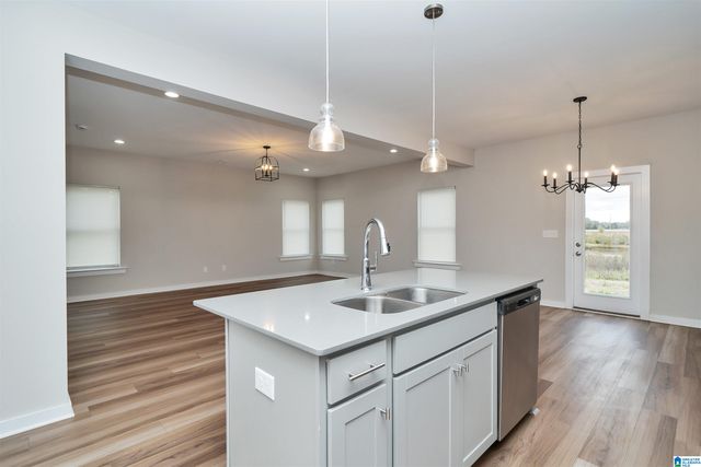 140 FLINTLOCK WAY, New Market, AL 35761