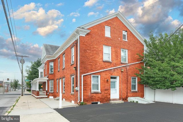 258 BALTIMORE ST, Hanover, PA 17331