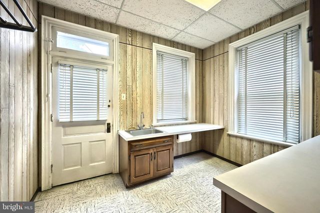 258 BALTIMORE ST, Hanover, PA 17331