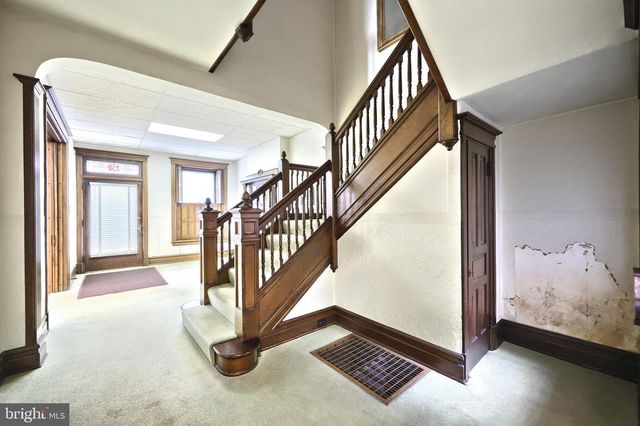 258 BALTIMORE ST, Hanover, PA 17331
