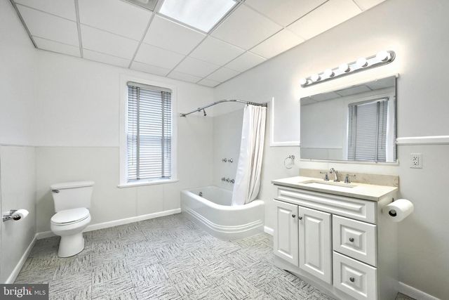 258 BALTIMORE ST, Hanover, PA 17331