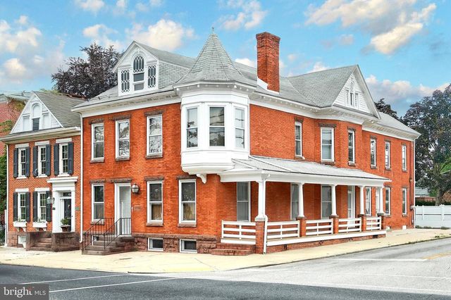 258 BALTIMORE ST, Hanover, PA 17331