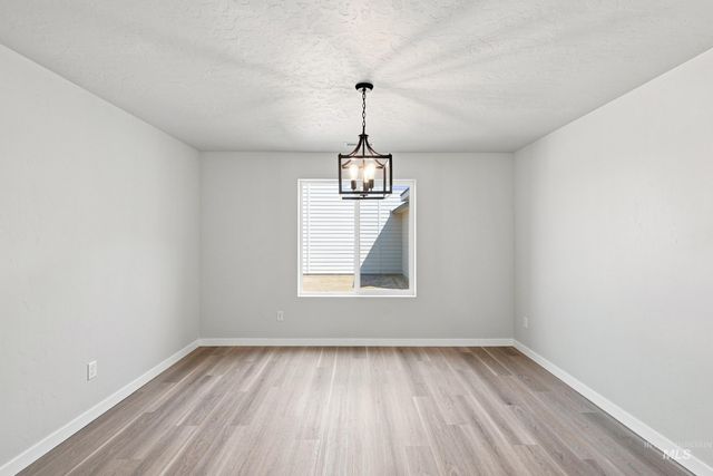16897 Grain Bin Way, Nampa, ID 83651