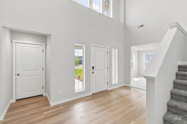 16897 Grain Bin Way, Nampa, ID 83651
