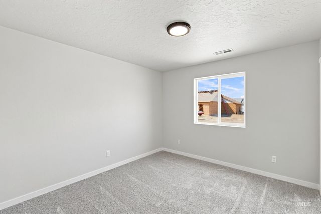 16897 Grain Bin Way, Nampa, ID 83651