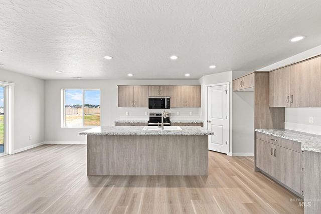 16897 Grain Bin Way, Nampa, ID 83651