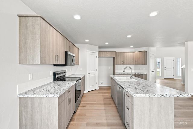 16897 Grain Bin Way, Nampa, ID 83651