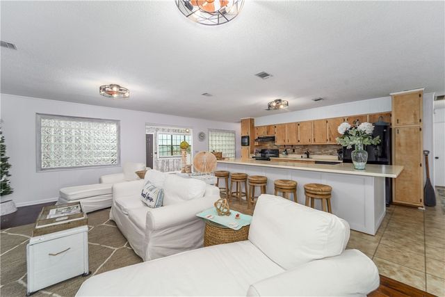 1484 Horseshoe cove Road, Waverly, GA 31565