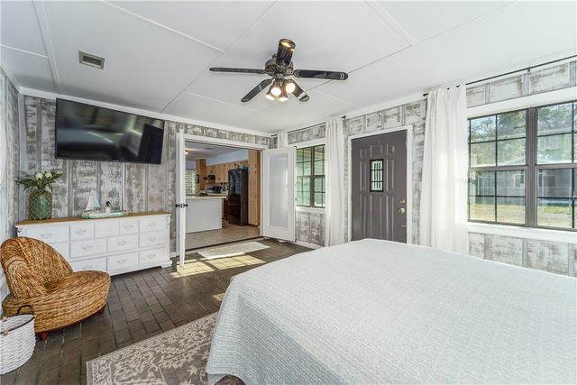 1484 Horseshoe cove Road, Waverly, GA 31565