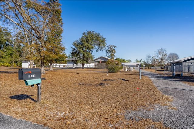 1484 Horseshoe cove Road, Waverly, GA 31565