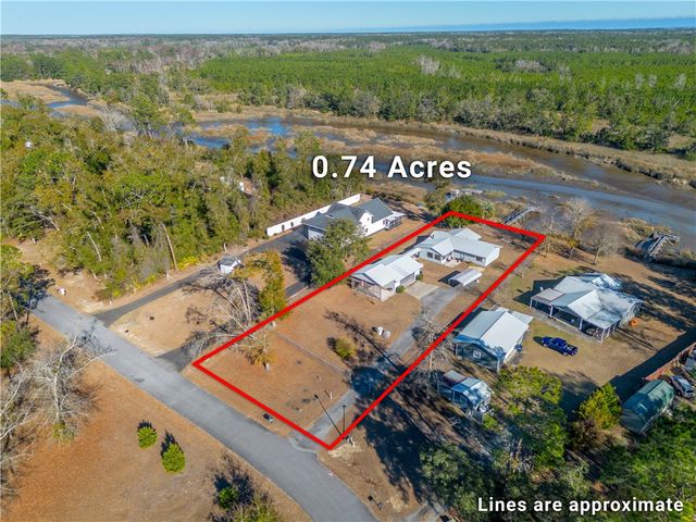 1484 Horseshoe cove Road, Waverly, GA 31565