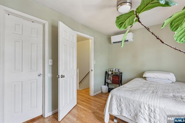 22 Hecker Street, Newark, NJ 07103