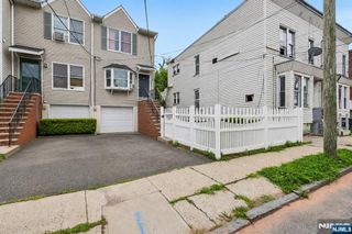 22 Hecker Street, Newark, NJ 07103