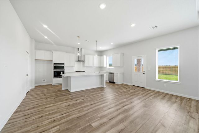 1593 Elm Court, Angleton, TX 77515