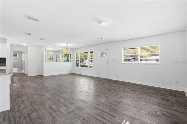 4408 W WISCONSIN AVENUE, Tampa, FL 33616