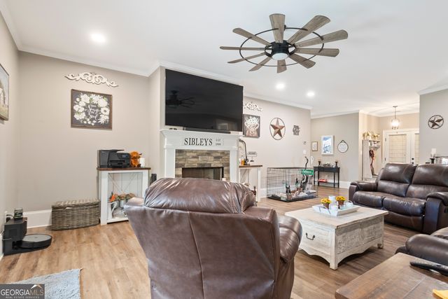 198 Austin Storey Circle, Newnan, GA 30263