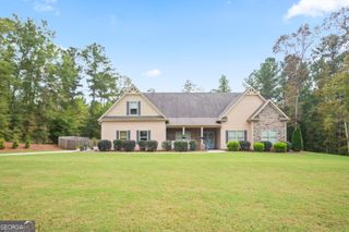 198 Austin Storey Circle, Newnan, GA 30263