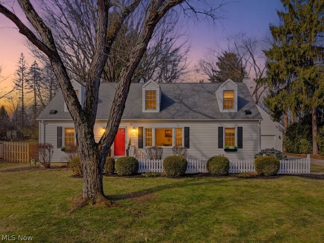 54 E Case Drive, Hudson, OH 44236