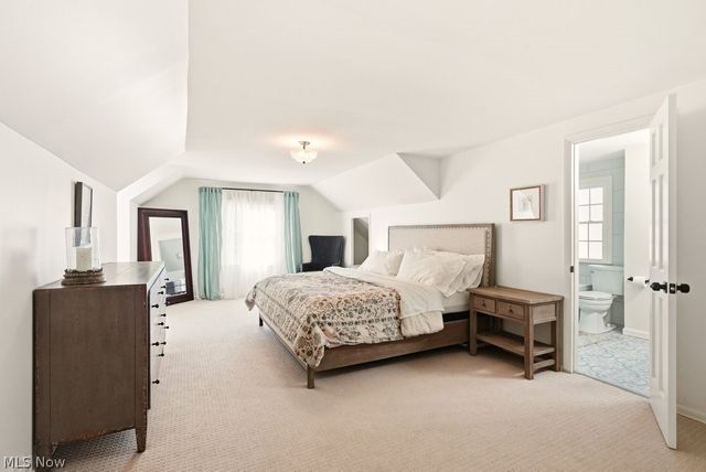 54 E Case Drive, Hudson, OH 44236