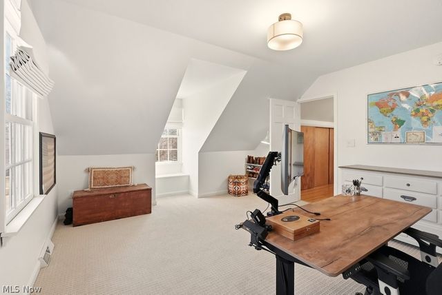 54 E Case Drive, Hudson, OH 44236