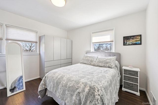 12 Old Oak Road, Rye Brook, NY 10573