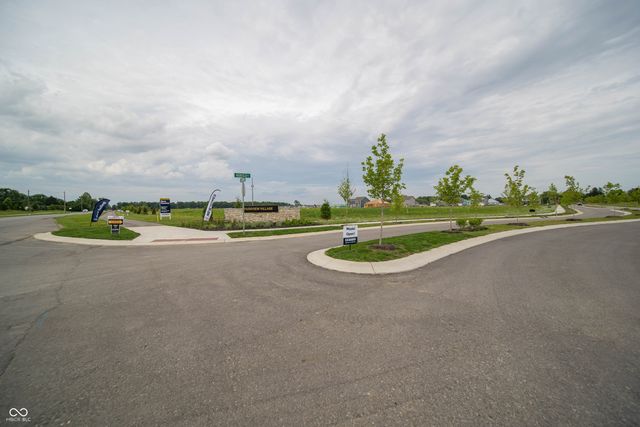 233 Holly Lane, Greenfield, IN 46140