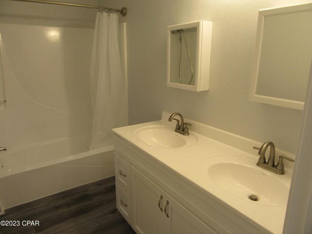 134 Parker Village Circle, Panama City, FL 32404