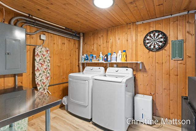 3229 Edgewater Street, Muskegon, MI 49441