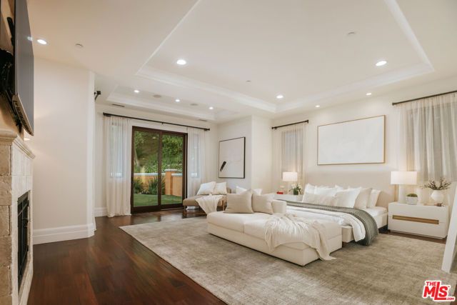 5605 Fairhaven Avenue, Los Angeles, CA 91367