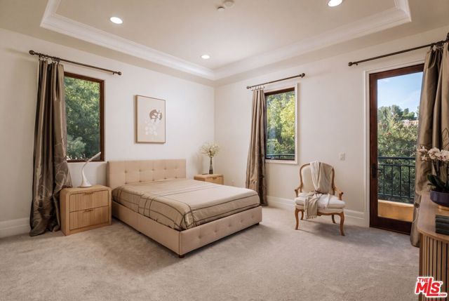 5605 Fairhaven Avenue, Los Angeles, CA 91367