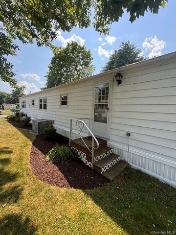 1040 Violet Ave Lot 6, Hyde Park, NY 12538