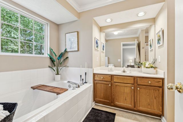 1708 Elm Run Way, Nashville, TN 37214