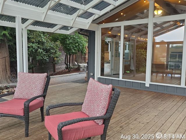 31448 7th Place SW #B, Federal Way, WA 98023