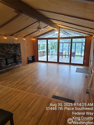 31448 7th Place SW #B, Federal Way, WA 98023