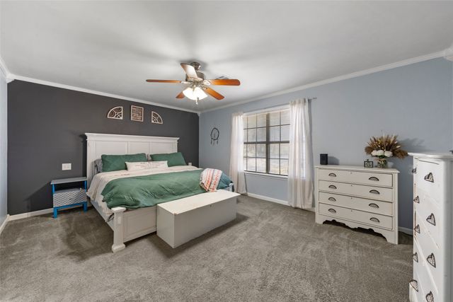 162 Highridge Drive, Bruceville, TX 76630