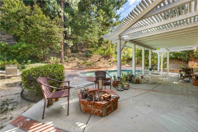 19932 Turnberry, Tarzana, CA 91356