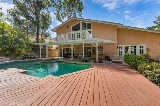 19932 Turnberry, Tarzana, CA 91356