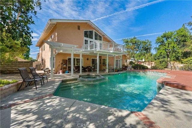 19932 Turnberry, Tarzana, CA 91356