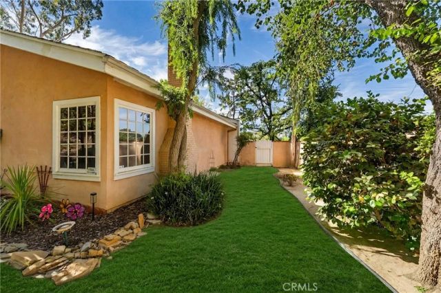 19932 Turnberry, Tarzana, CA 91356