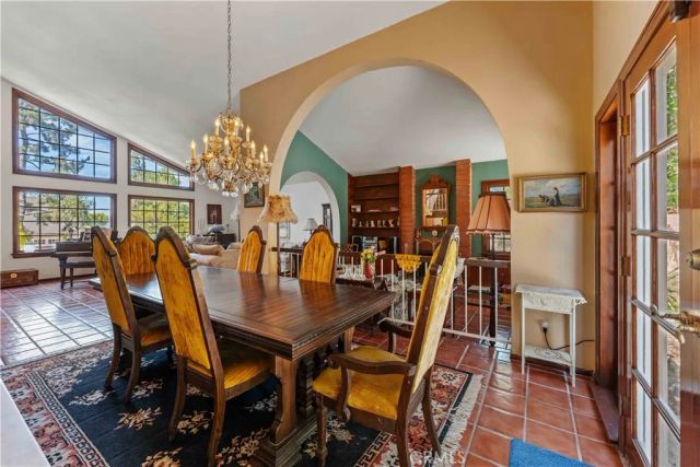 19932 Turnberry, Tarzana, CA 91356