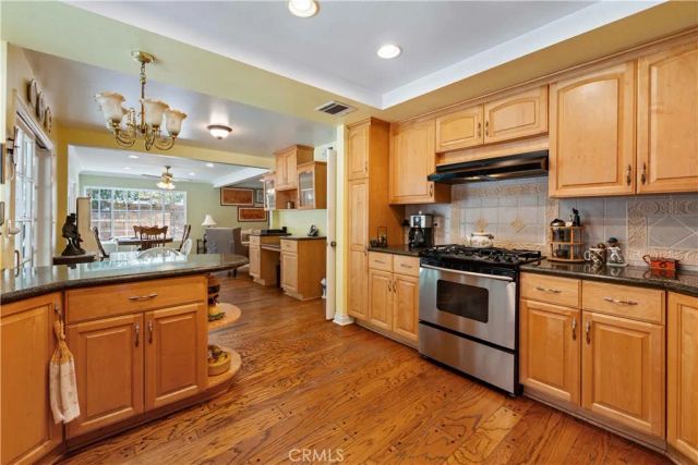 19932 Turnberry, Tarzana, CA 91356