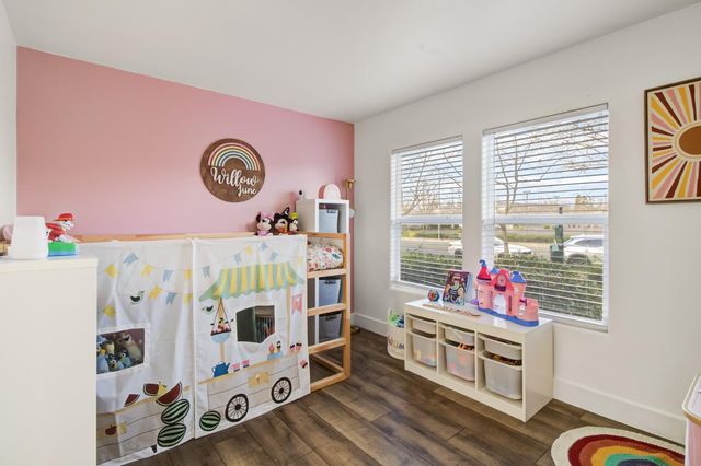 10890 Disk Dr, Rancho Cordova, CA 95670