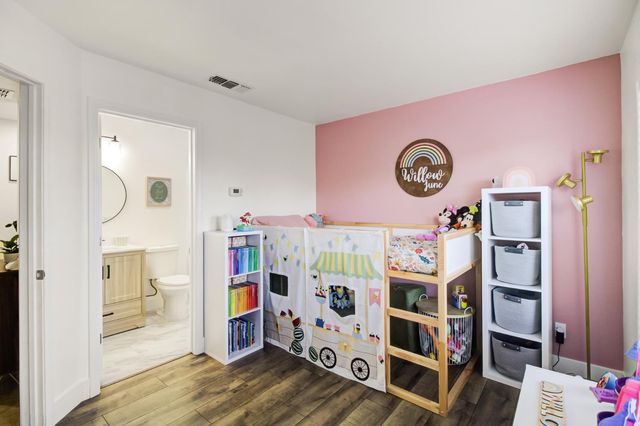 10890 Disk Dr, Rancho Cordova, CA 95670